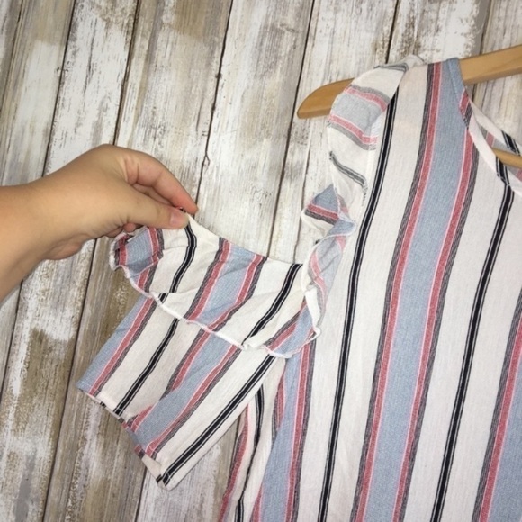 Andree Vertical Striped Cold Shoulder Blouse - Picture 2 of 5